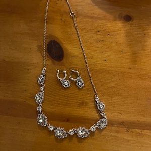 Rose gold necklace and earrings set